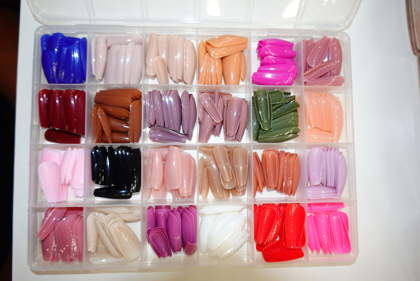 576-Piece Coffin Press-On Nails Set